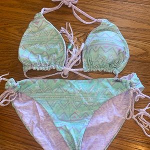 Surf shop bikini